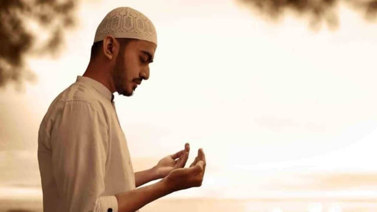 Doa Minta Kekuatan Lahir Batin Arab dan Latin Secara Lengkap