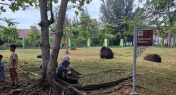 Kuburan Massal Tsunami Ulee Lheue Ramai Peziarah Lebaran